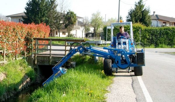 Multione-side-flail-mower-1030x689